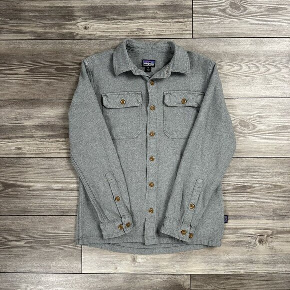 Patagonia Flannel Button Up Shirt - Picture 1 of 3